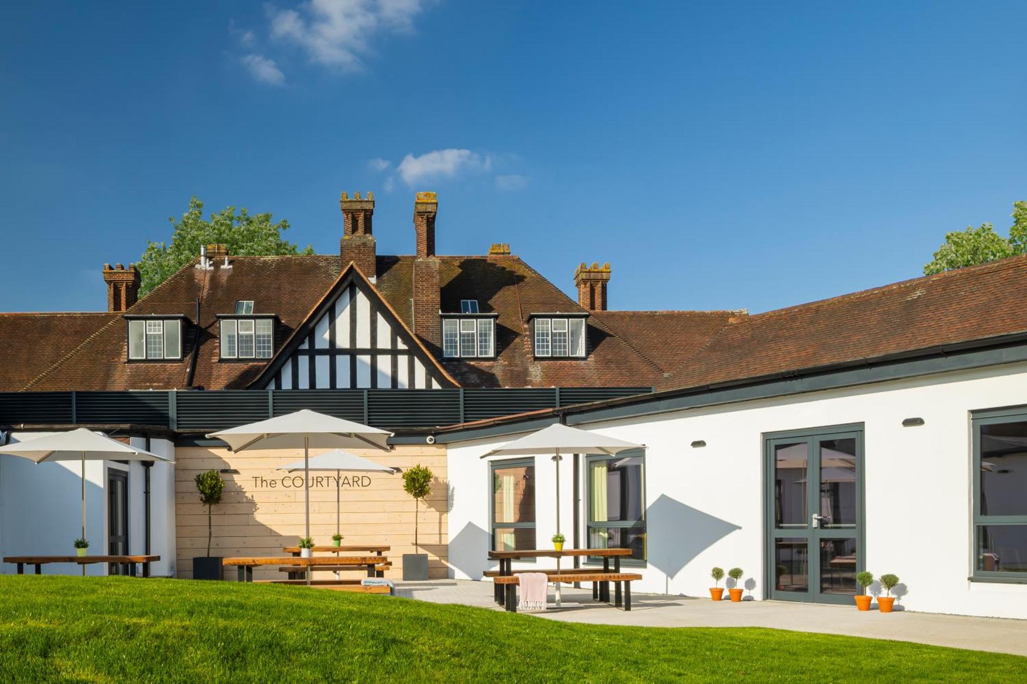 Holiday Inn London-Bexley By Ihg Екстериор снимка